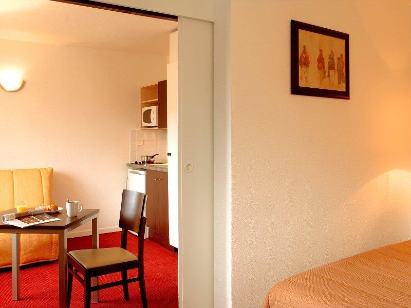 Aparthotel Adagio Access Lille Vauban Екстер'єр фото